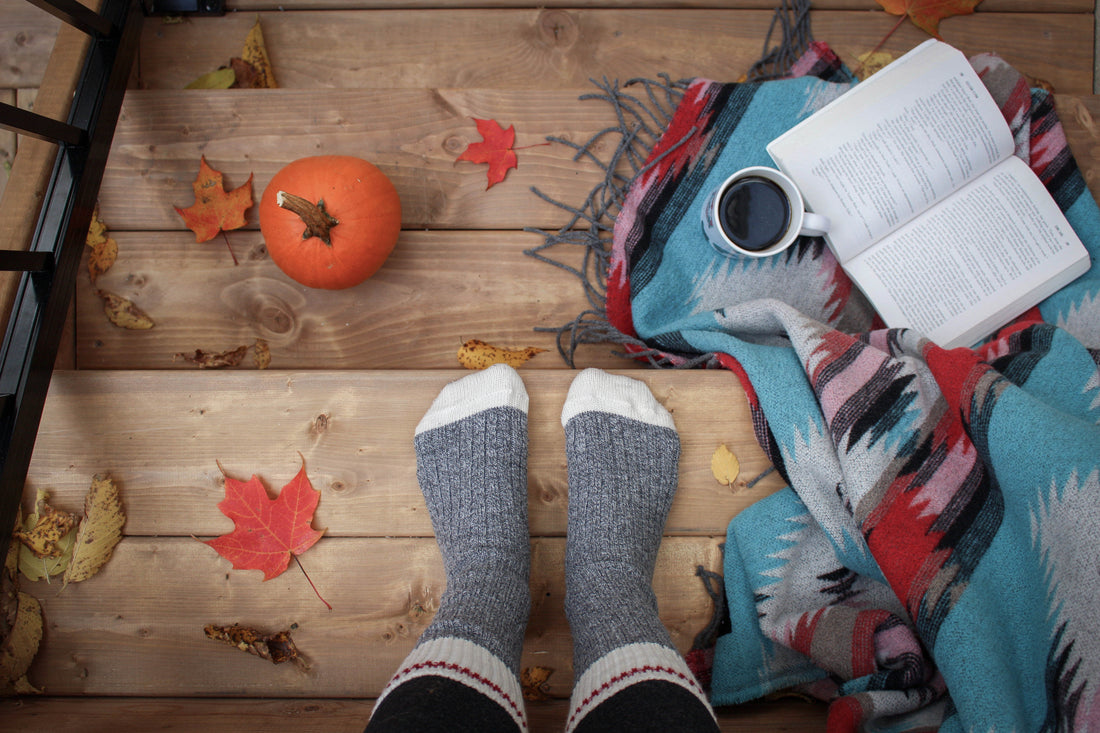 Embrace the Cozy Season: Fall Home Decor Tips for a Warm and Inviting Space